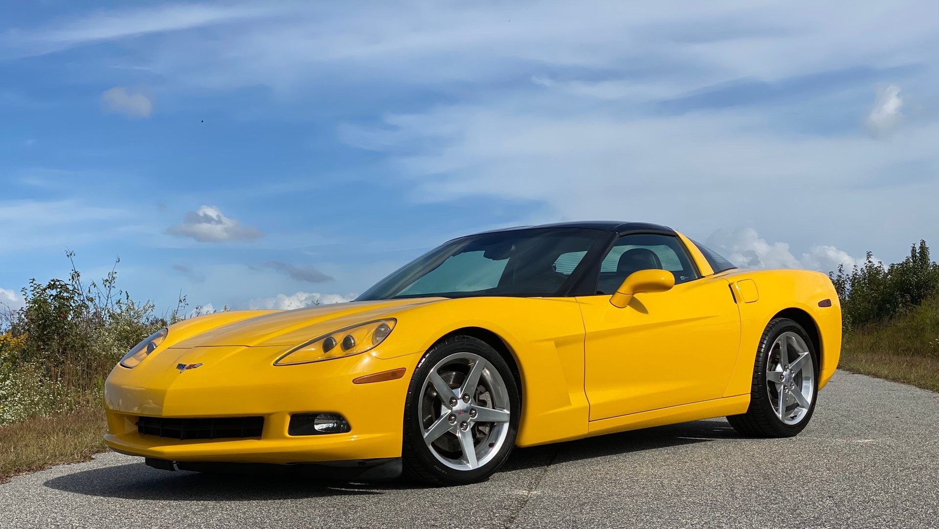 Click to Enlarge-Esc to Close Corvette Generations/C6/C6 2005 Velocity Yellow.jpg